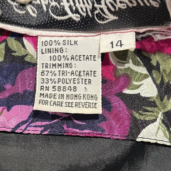 Vintage Richard Warren silk jacket from Sak’s Fifth Avenue - Picture 6 of 12